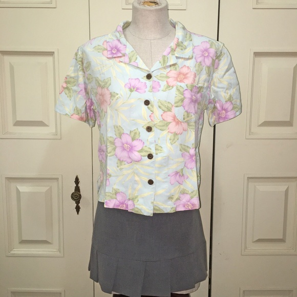 Christopher & Banks Tops - Christopher & Banks Pastel Floral Short Sleeve Top